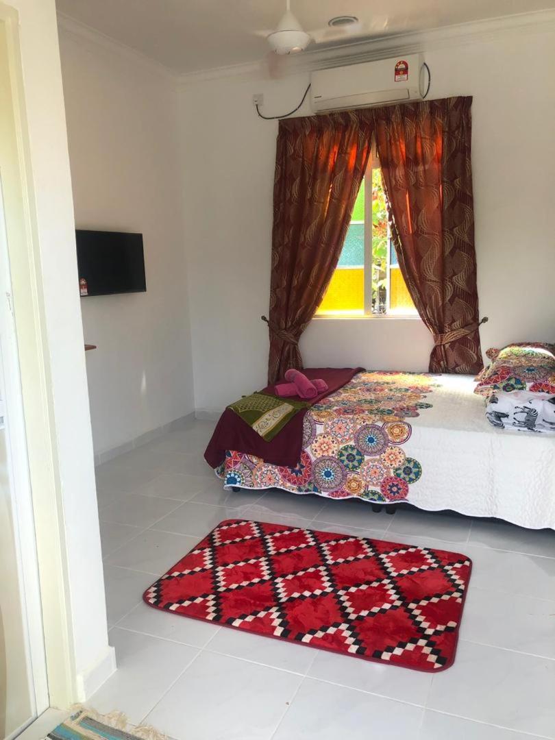 Kampong Pengkalan Maras Lakse Inn Homestay מראה חיצוני תמונה