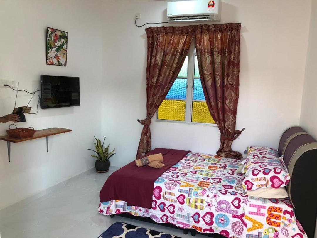 Kampong Pengkalan Maras Lakse Inn Homestay מראה חיצוני תמונה